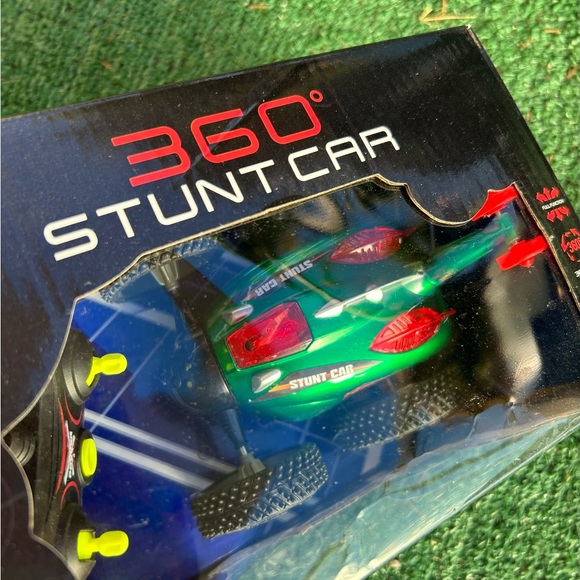 Remote control car - Picture 6 of 6